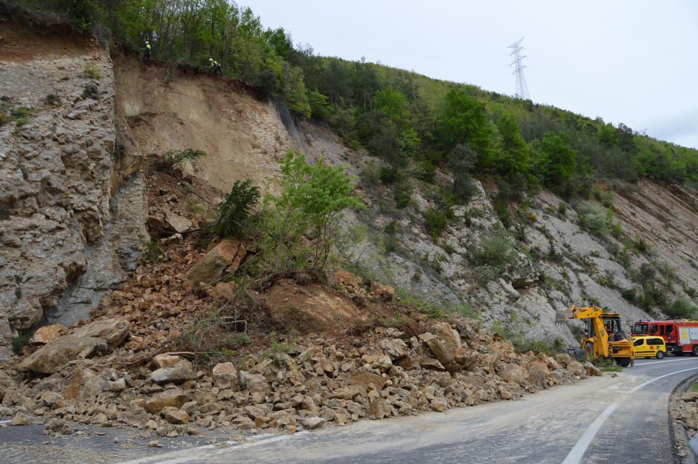 Esllavissada a la C-16, a Guadiola de Berguedà