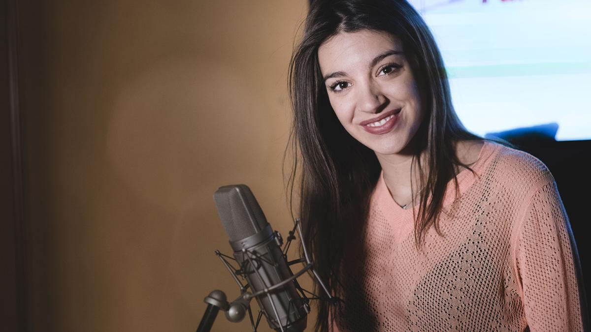 Ana Guerra, grabando el 'opening' de la serie 'Fugitiva' ,en el estudio de TVE