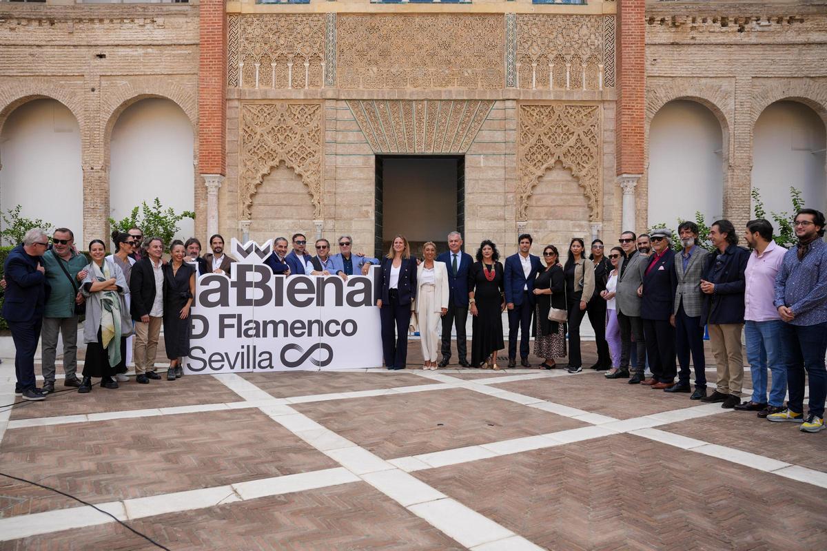 Artistas de la XXIII Bienal han asistido al acto de balance en el Real Alcázar de Sevilla.