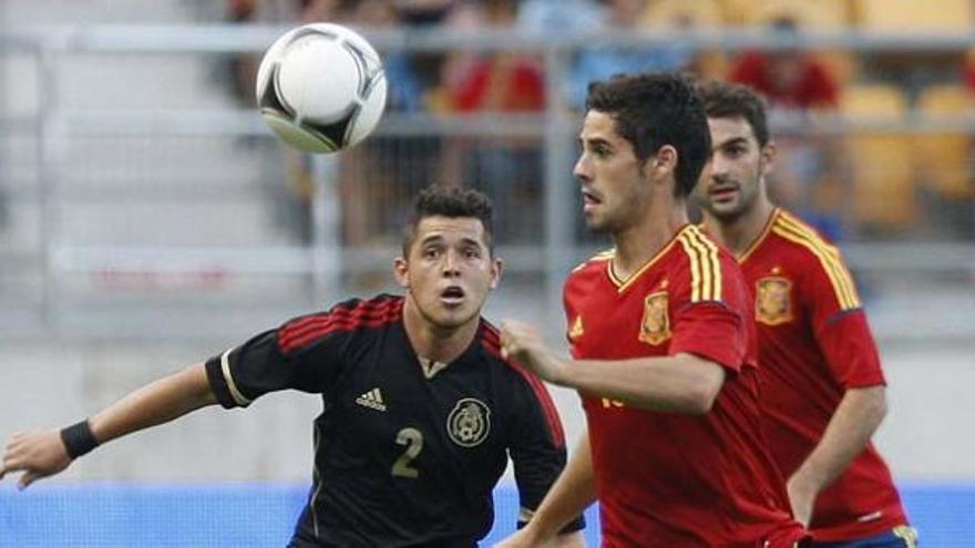 Isco, con la selección en Carranza.