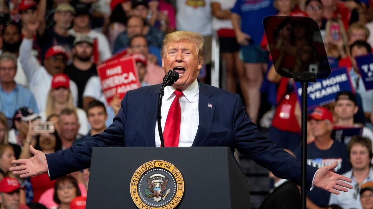 Donald Trump, durante su mitin de inicio de campaña, este martes en Orlando.