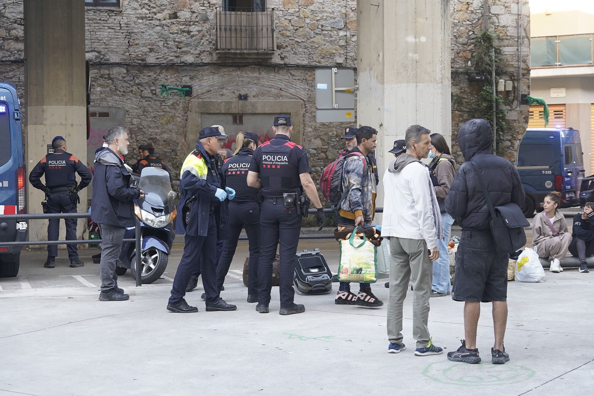 Girona carrer Tomàs Mieres desallotjament edifici ocupat