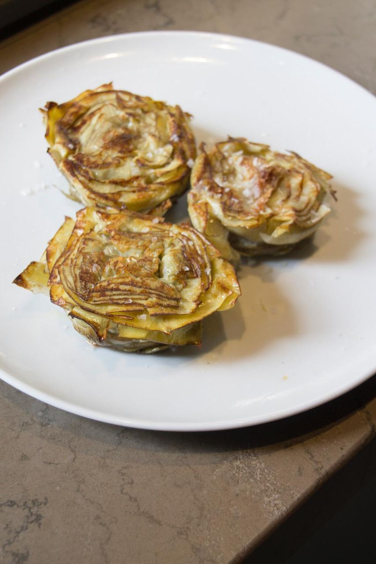 Una forma diferente de comer las primeras alcachofas de la temporada.