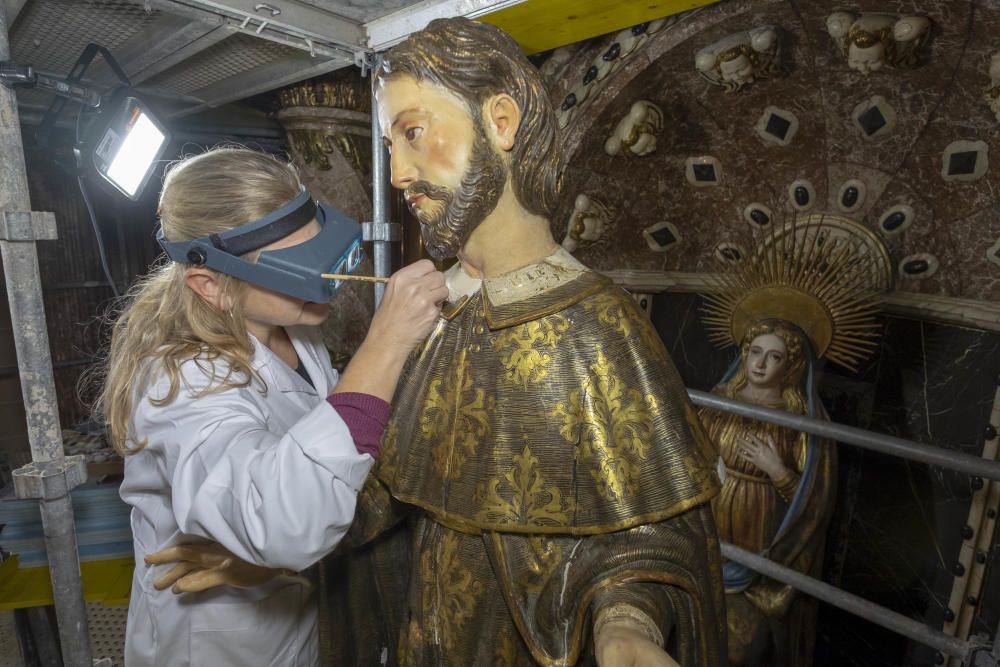 El Bisbat restaura el retablo mayor de Alaró