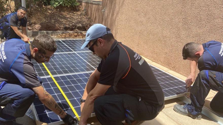 A plan for youth employment in Tenerife