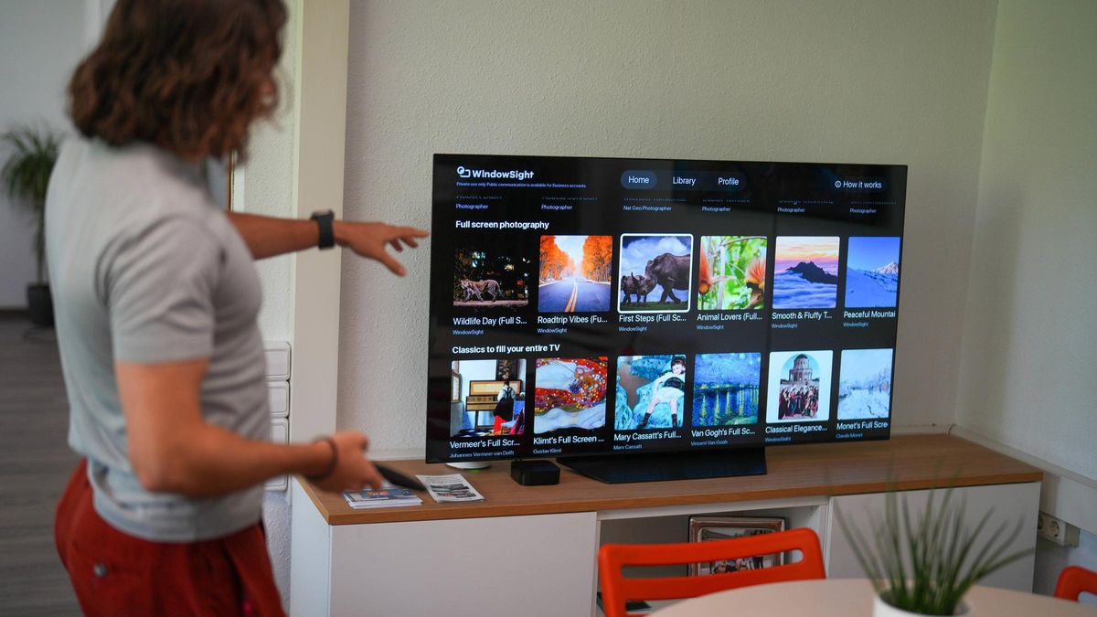 Una 'startup' de Terrassa se asocia con la multinacional LG para llevar el arte en 100 millones de televisores
