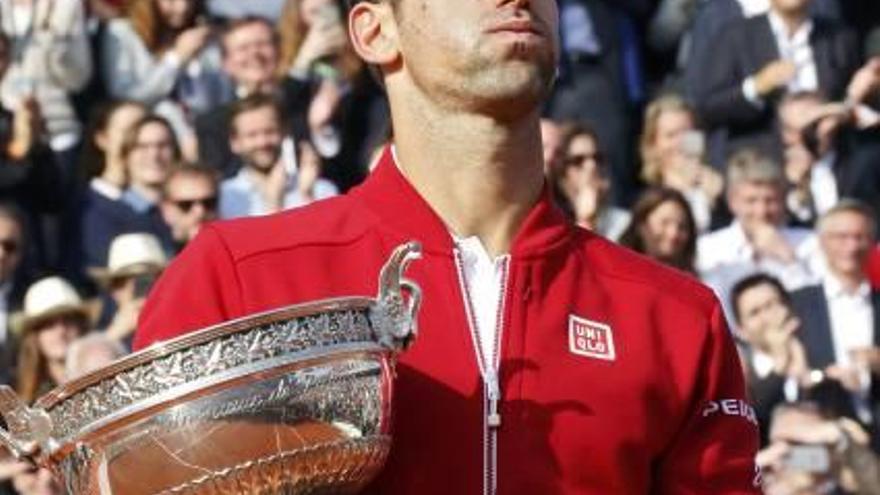 Novak Djokovic respira aliviado.