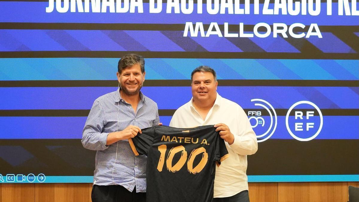 Álbum de fotos de la ‘Jornada d’Actualització i Reciclatge’ del Comité Técnico de Entrenadores de la FFIB