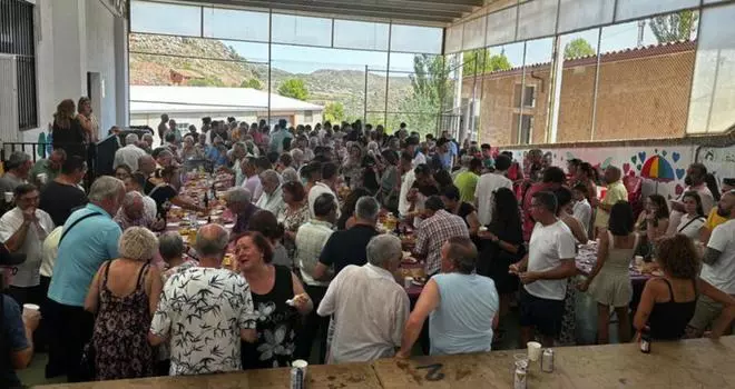 Aladrén escenifica el éxito y la pasión de sus fiestas