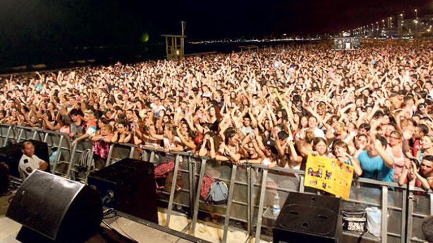 El Mallorca Pop triunfa en la Playa de Palma