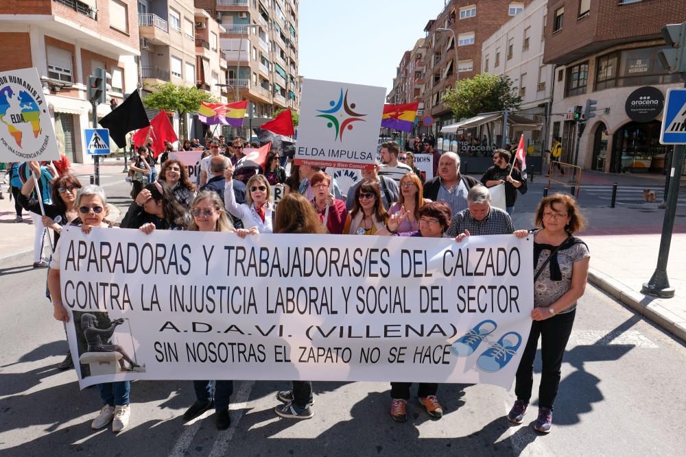 La manifestación del Día del Trabajador reúne a 18 colectivos y partidos del Medio Vinalopó