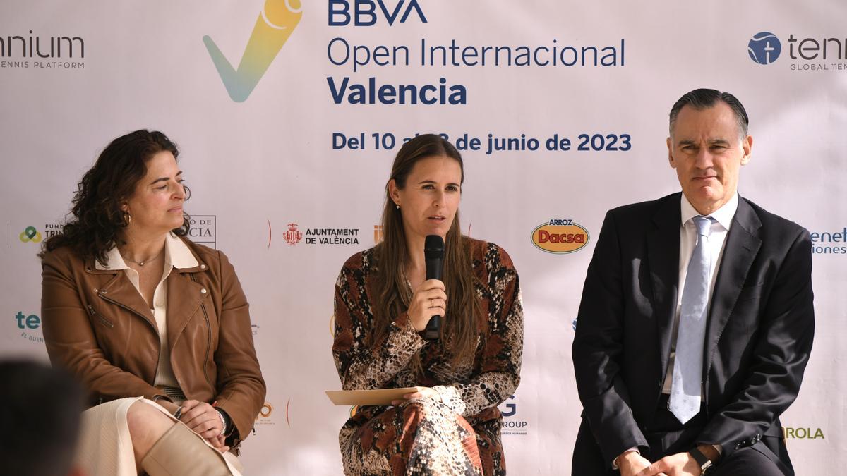 La directora del Torneo BBVA Open Internacional Valencia, Anabel Medina, ha sido reconocida por segundo año consecutivo como una de las 100 mujeres más influyentes del deporte español por ‘Top Women in Sports’.