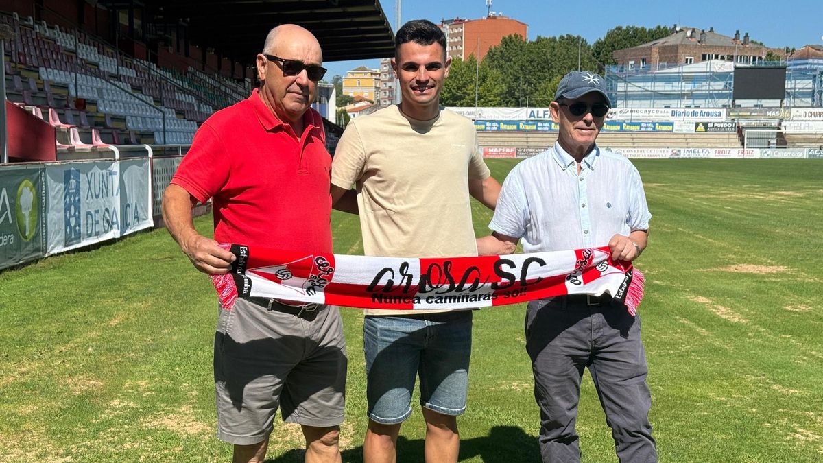 El nuevo fichaje del Arosa, Gabriel Palmás