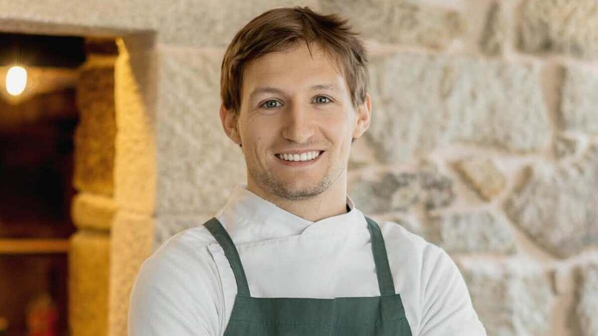 Un cocinero formado en el Centro Superior de Hostelería de Galicia, entre los 100 Jóvenes Talentos de la Gastronomía