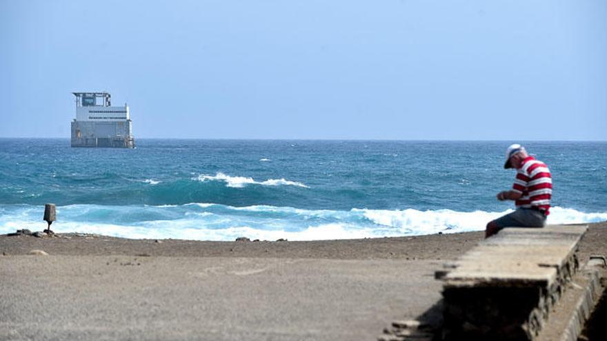 Calor y oleaje en Las Palmas de Gran Canaria (9/8/2017)