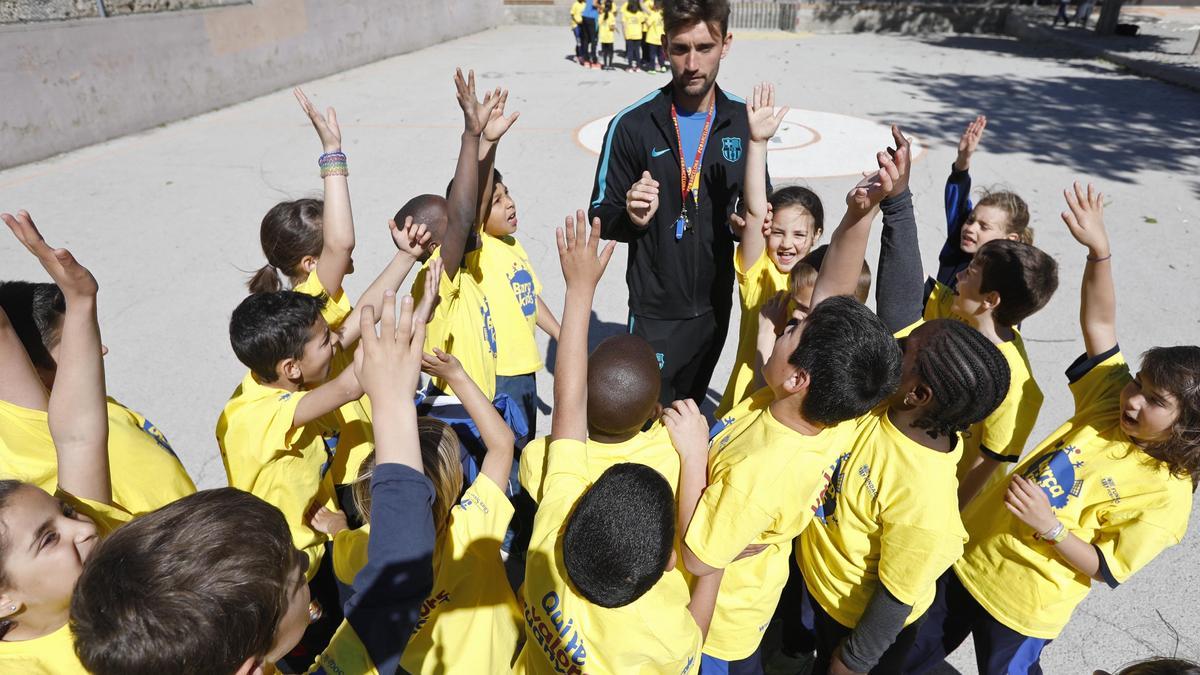 Imatge d’arxiu d’un grup de nens d’una escola de Banyoles.