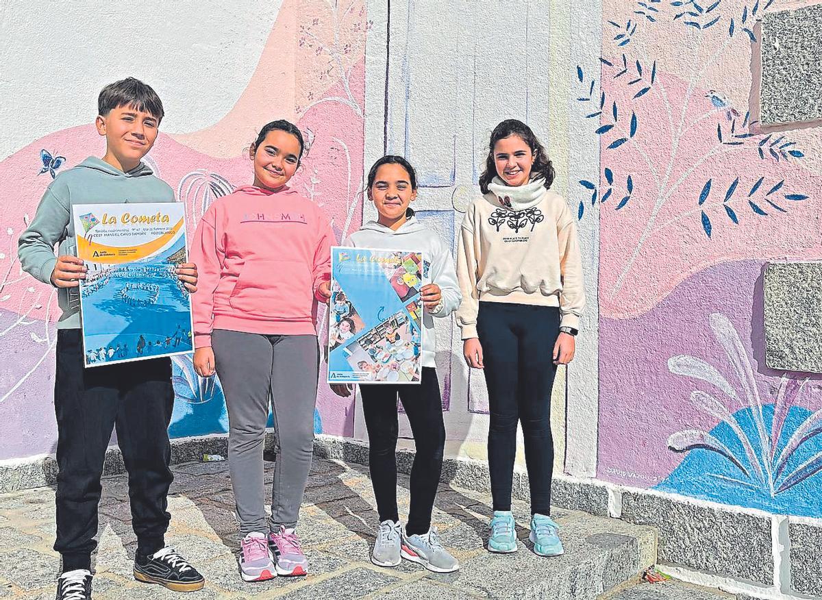 Alumnos del CEIP Manuel Cano Damián, que realizan la publicación 'La Cometa'.