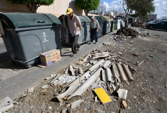 10/07/2019 CASAS NUEVAS. TELDE. Basura en el barrio de Casas Nuevas.   Fotógrafa: YAIZA SOCORRO.  | 10/07/2019 | Fotógrafo: Yaiza Socorro