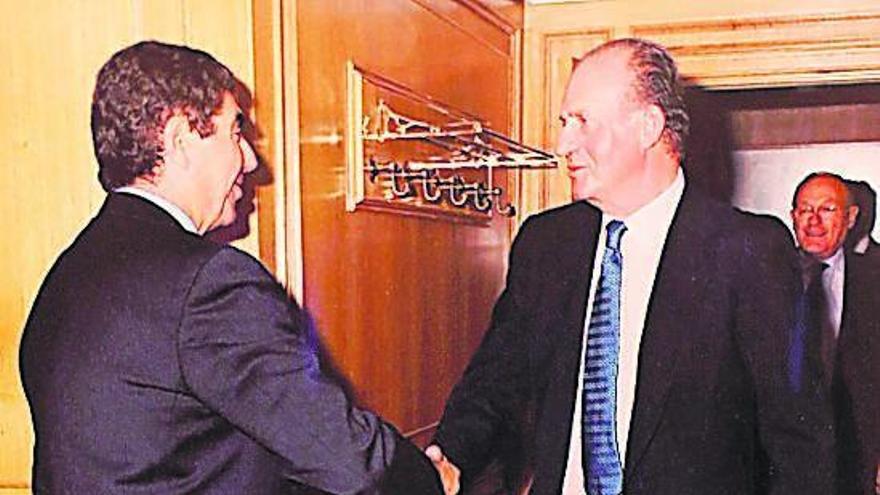 Ramón recibe al Rey Juan Carlos en una de sus visitas