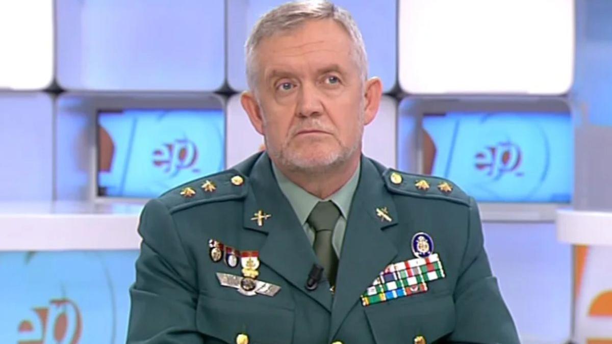 Manuel Llamas, Teniente Coronel de la UCO en Espejo Público