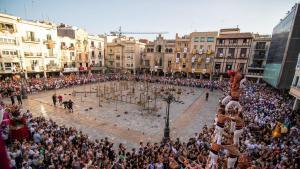 Imatge de la Tronada de Sant Pere de 2024, a la plaça Mercadal de Reus.