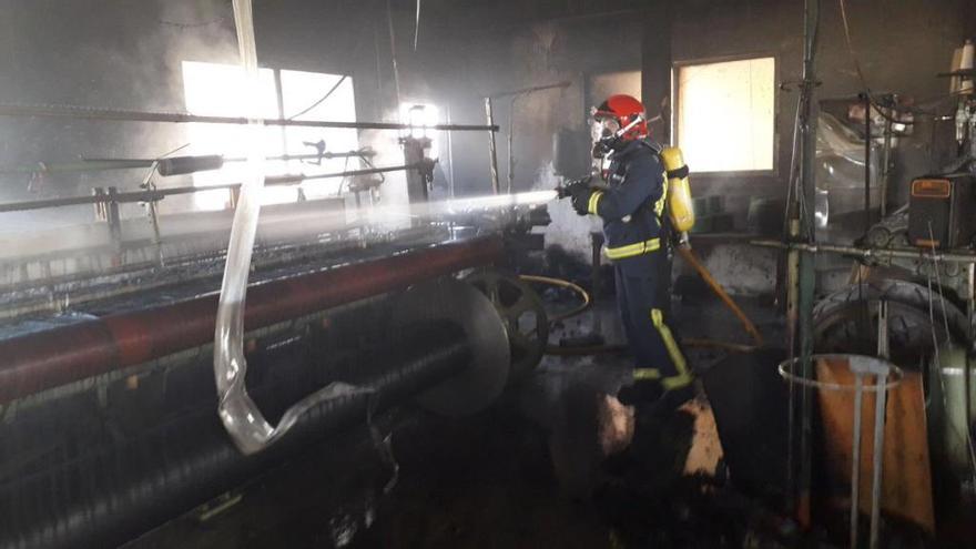 La nave está ubicada en la pedanía lorquina de Doña Inés