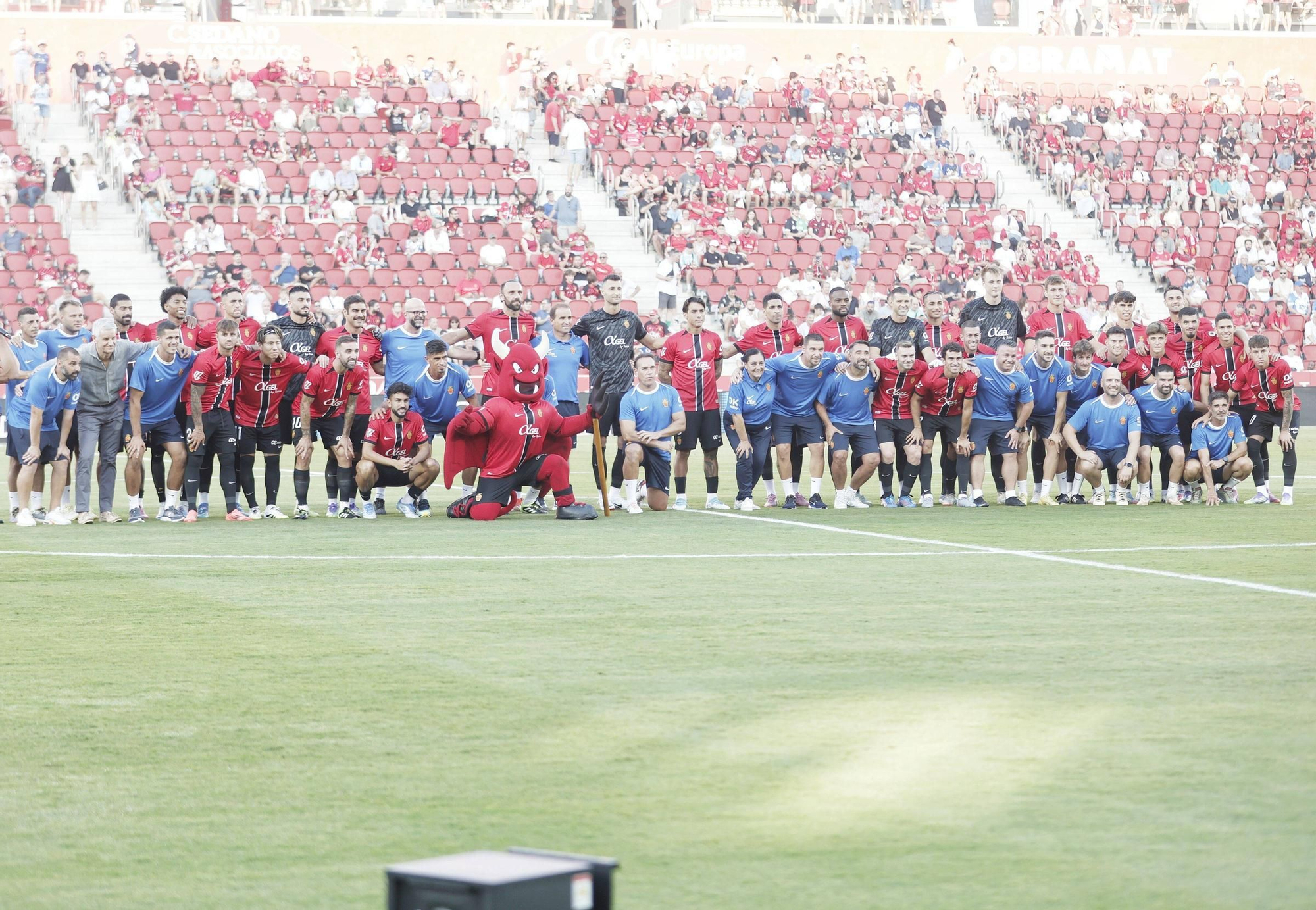 FOTOS | El Mallorca gana el Trofeu Ciutat de Palma al derrotar al Hamburgo
