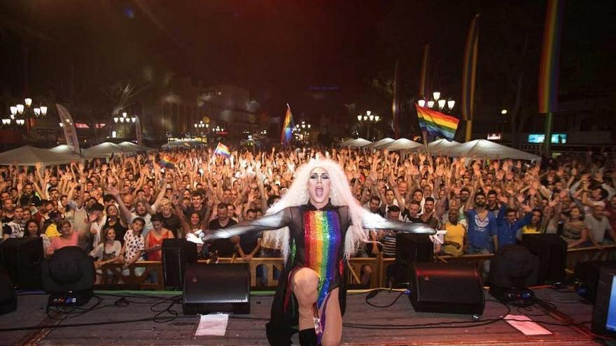 Imagen de lII Pride LGTBI de Torremolinos