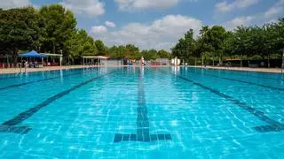 Mislata abre las puertas de la piscina de verano
