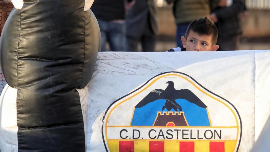 Galería | La afición respalda al Castellón en el partido contra el Alcoyano