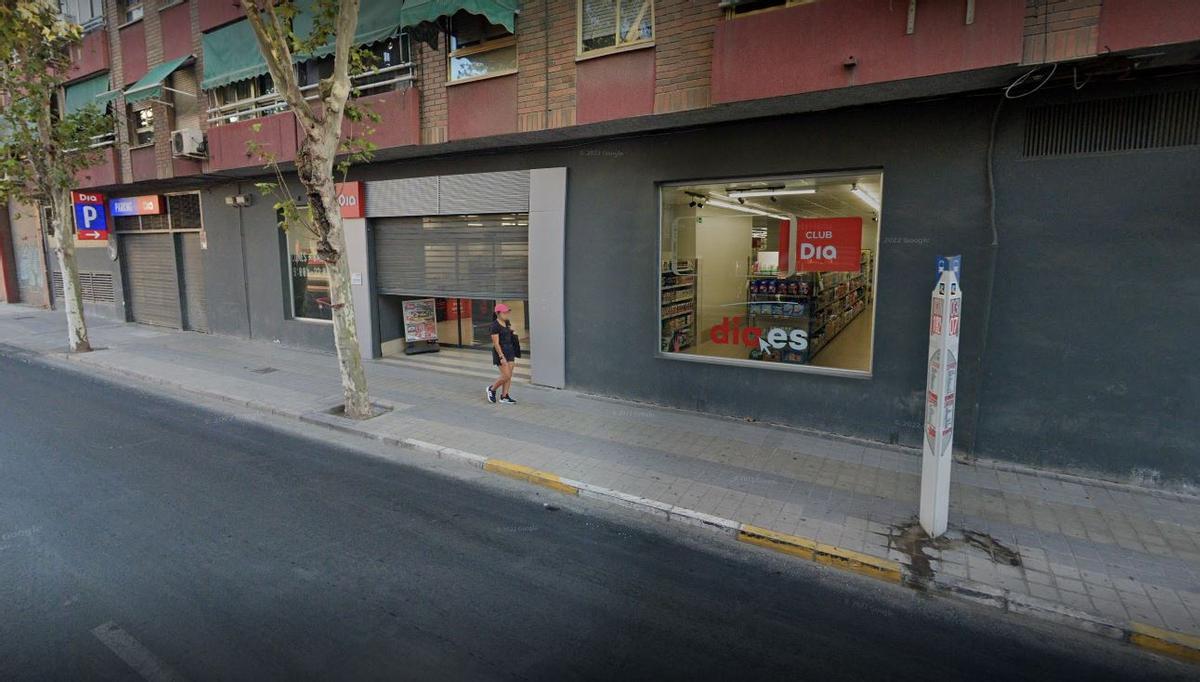 El supermercado DIA en la avenida de Orihuela 120