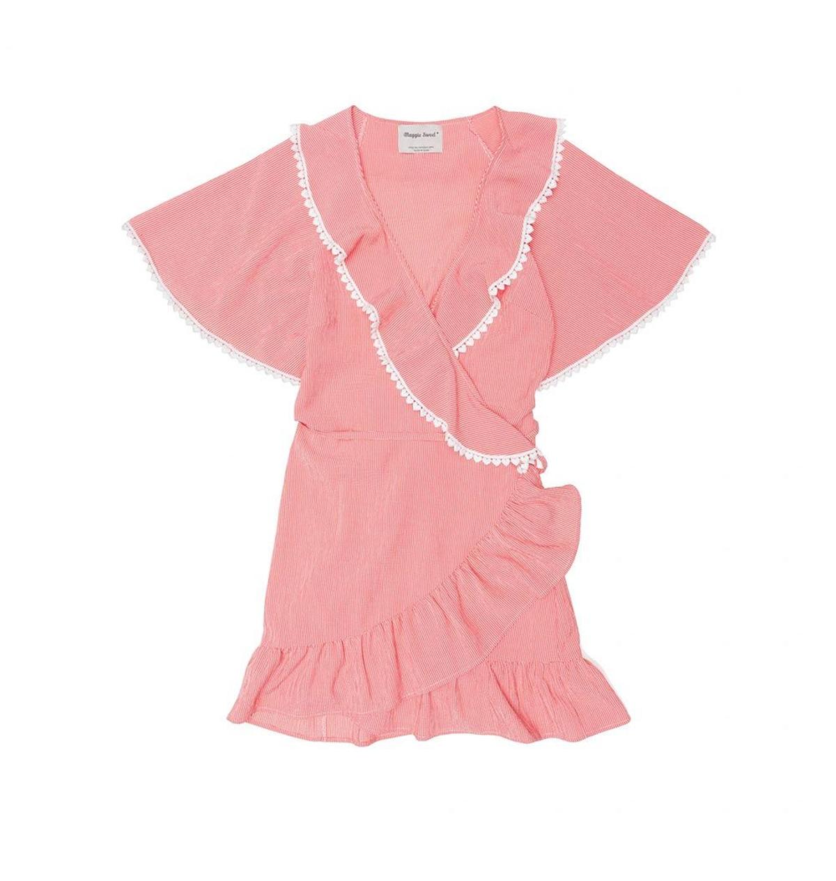 Vestido lucido por Paula Echevarría rosa y de volantes