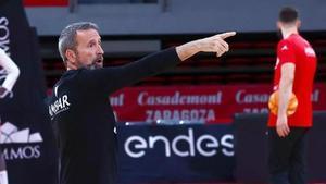 Joan Plaza, en un entrenamiento con el Casademont Zaragoza.