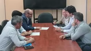 Establecen una parada de autobús en la Feria de Córdoba para los viajeros que llegan de la provincia