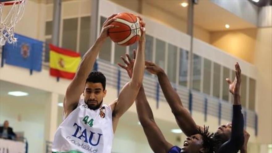 El TAU Castelló empieza con pie cambiado el ‘play-off’ de ascenso