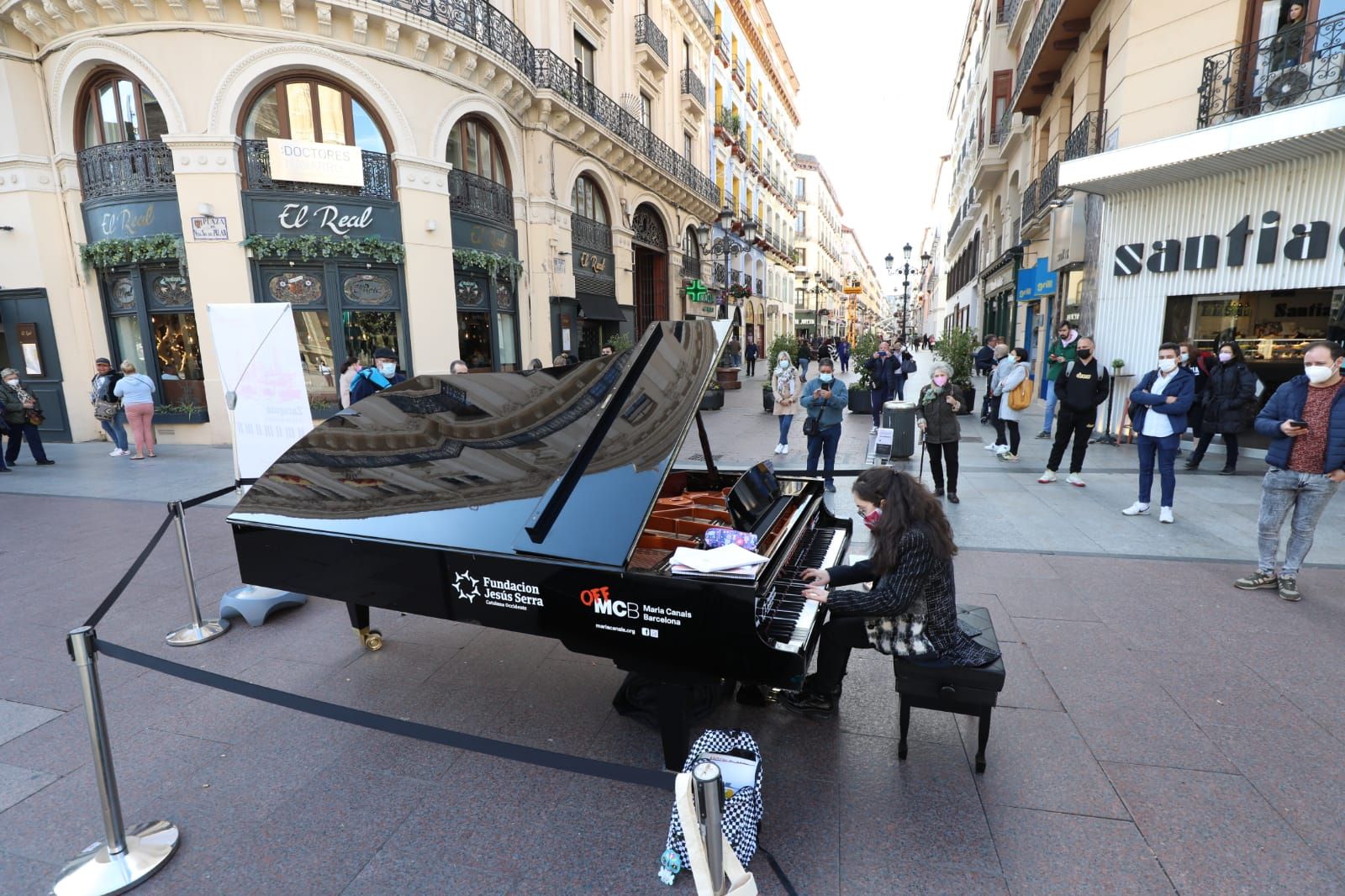 Zaragoza se llena de pianos