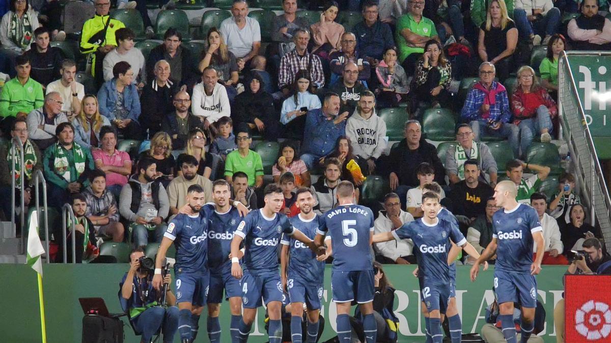 La afición mostró amargas quejas tras el partido que enfrentó a Elche y Girona