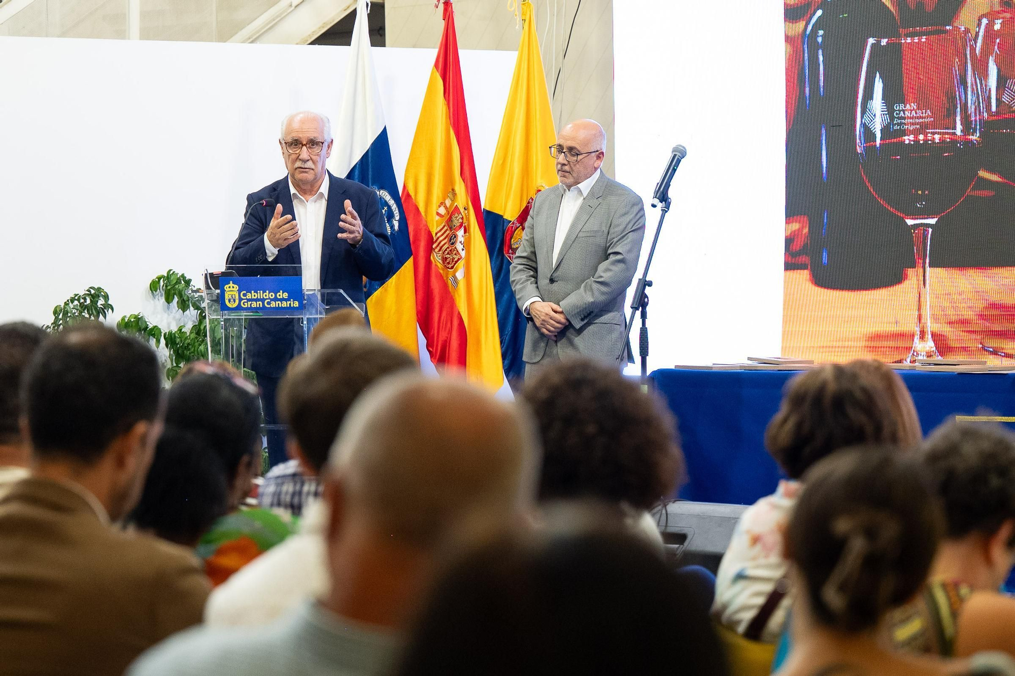 Entrega de premios de los concursos oficiales de queso y vino de 2023