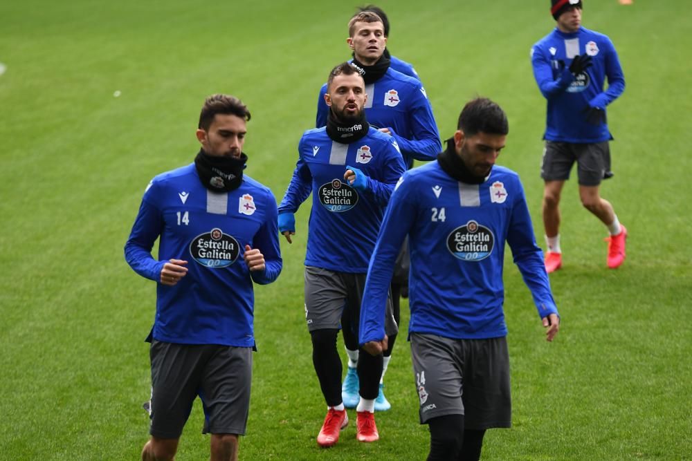 Christian Santos, Jovanović y Borja Valle se ejercitaron al margen del grupo.