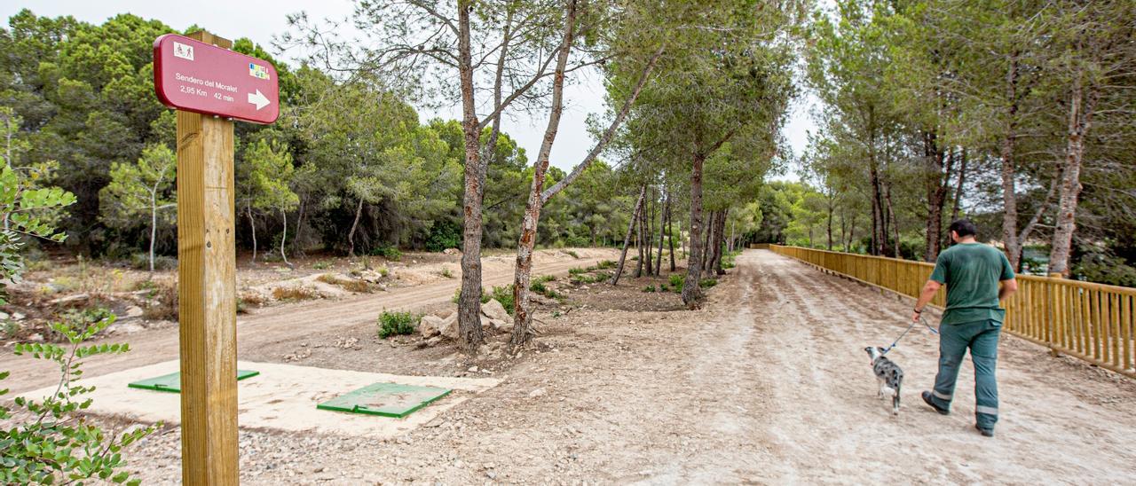 El parque de El Moralet terminado con la señalización de nuevas rutas.