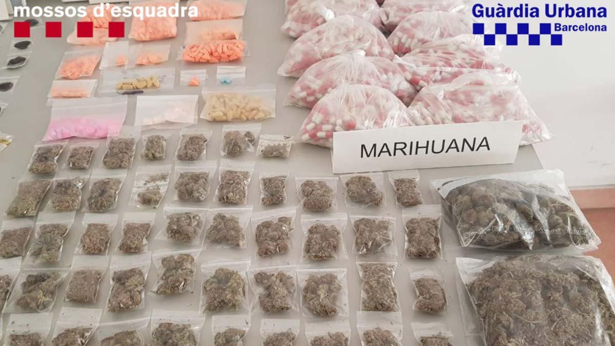 Desmantelado un grupo de lateros que vendía droga a turistas en Barcelona