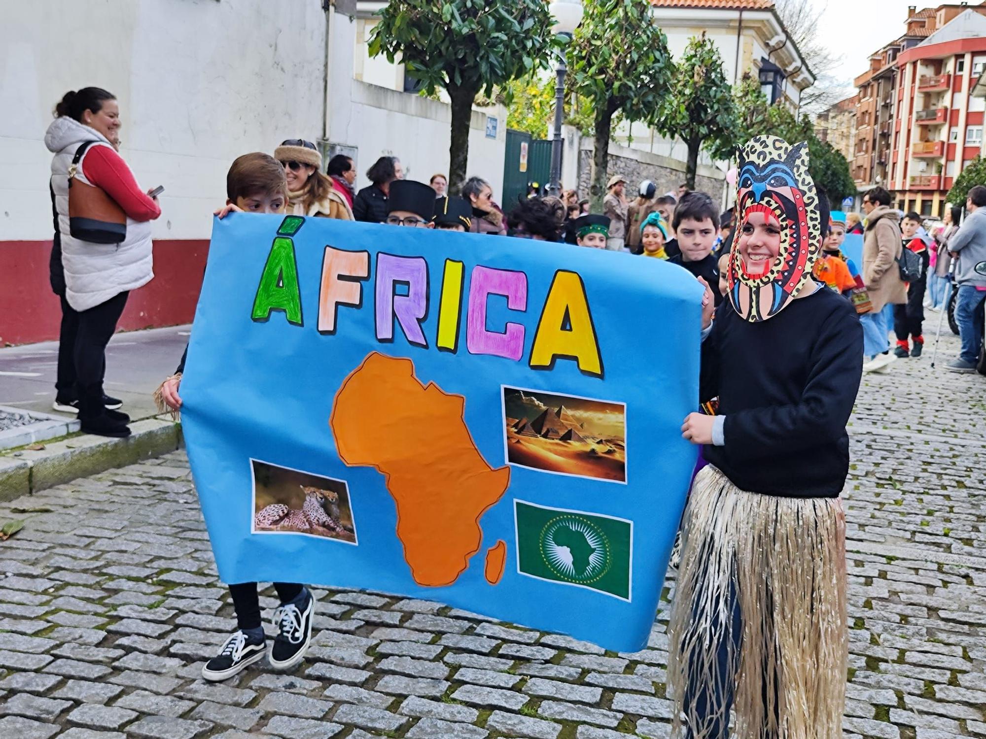 Un viaje por el mundo y a la naturaleza: así han celebrado los colegios de Villaviciosa el carnaval