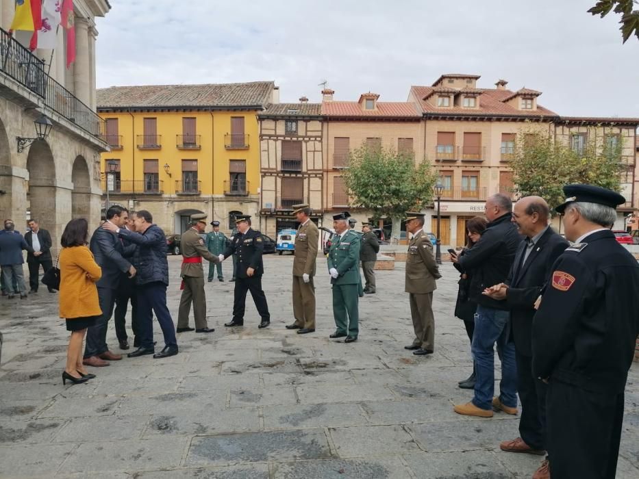 Toro rinde homenaje a la bandera