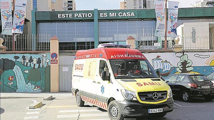 Muere una alumna al caer por una escalera de un colegio de València