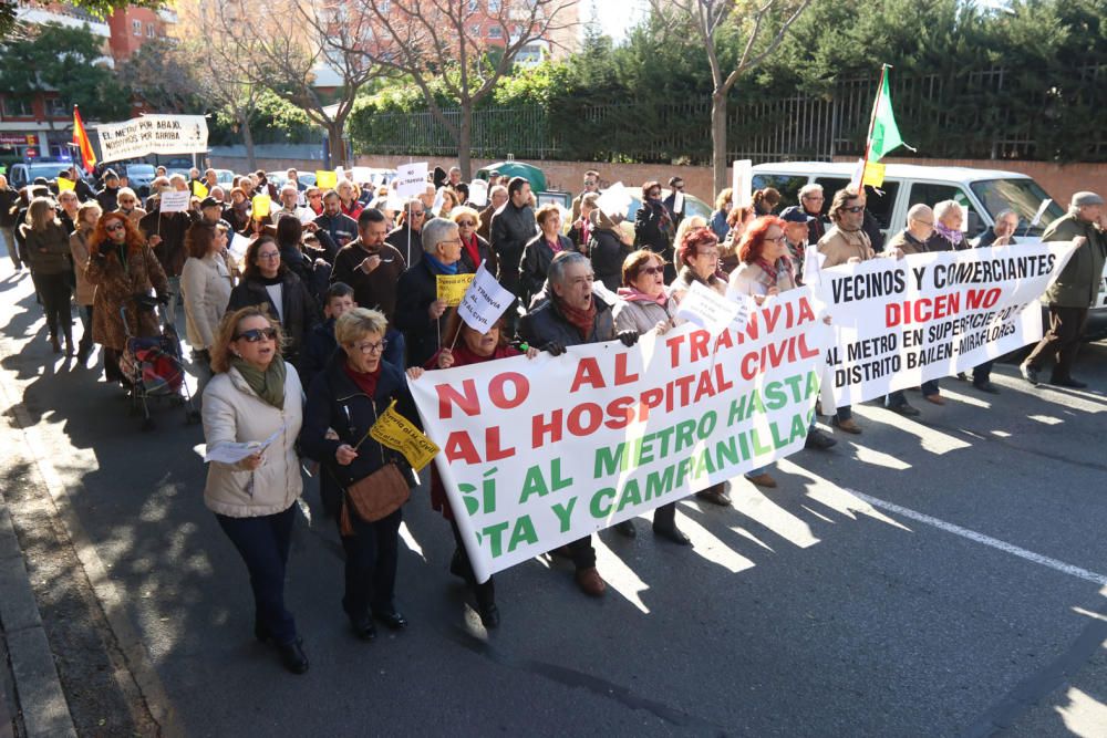 Protesta ciudadana por el tranvía al Civil