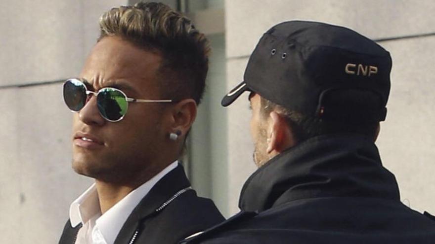 Neymar Jr. s&#039;enfronta a un judici per corrupció.