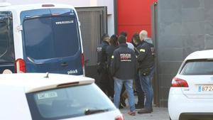 Presó per a tres dels policies arrestats per corrupció a Llinars del Vallès