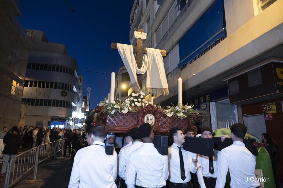 Aquí están las imágenes de la procesión de Lunes Santo de Torrevieja 2026 con sus seis cofradías Aquí están las imágenes de la procesión de Lunes Santo de Torrevieja 2026 con sus seis cofradías