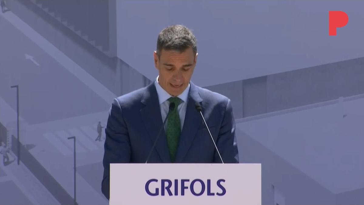 Sánchez pone la primera piedra de la nueva planta de Grifols en Lliçà de Vall