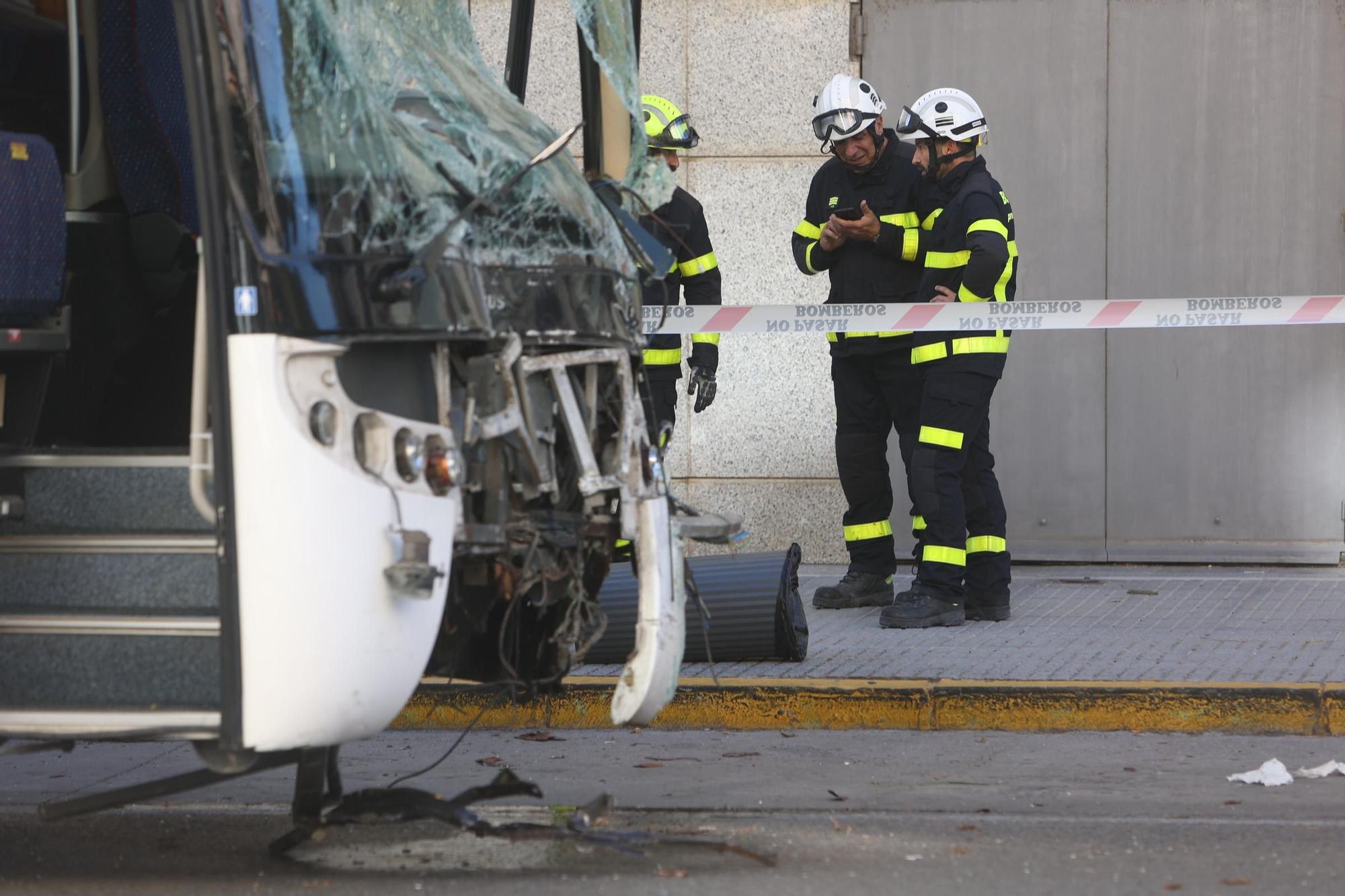 Tres vianants morts després de ser atropellats per un autobús sense frens a Cadis